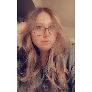 Meet your Posher, Marina